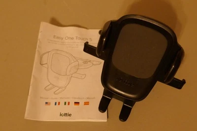 iOttie Easy One Touch 5 Signature CD Slot Mount - auto cell phone holder - Image 1 of 3