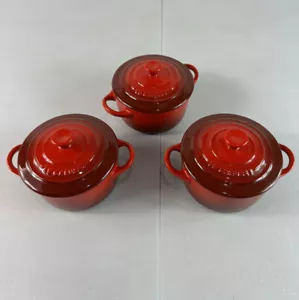 Le Creuset Mini Red Cocottes Petite Round Casserole 8 oz Dutch Oven Set of 3 - Picture 1 of 5