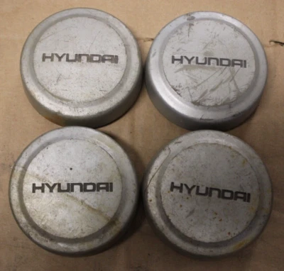 (4) 95 96 97 98 99 Hyundai Accent OEM Center Hub Cap Metal 70659 70660 FITS 13" Foto 1 de 4