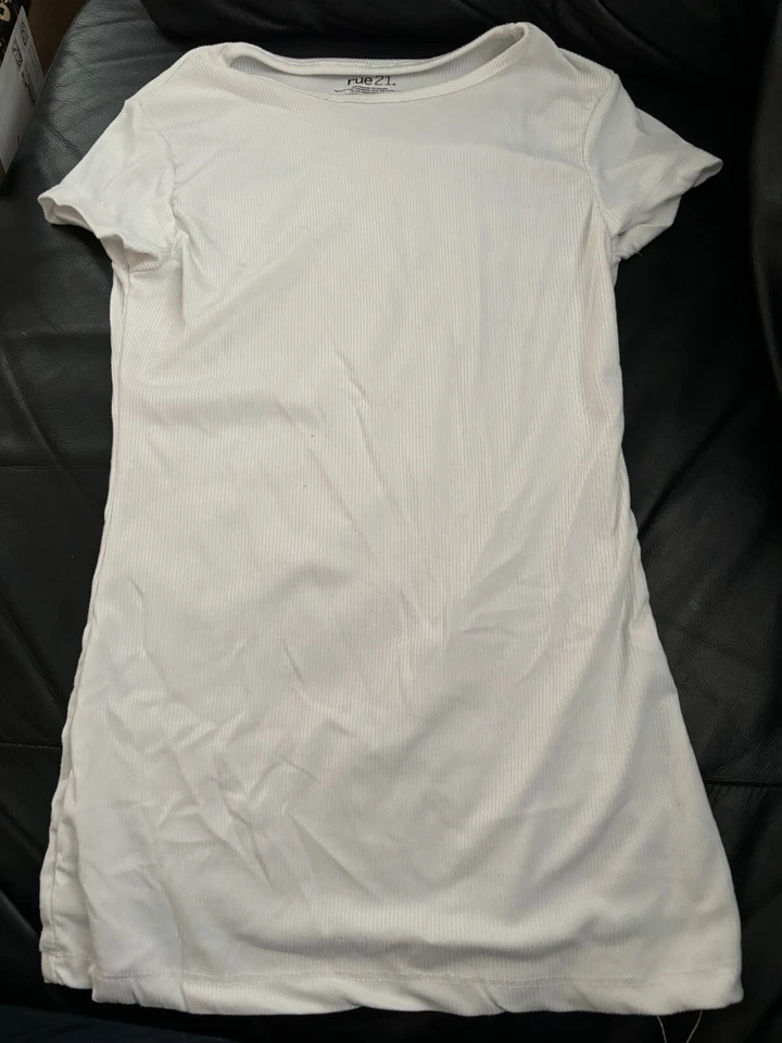 Rue21 Niñas Talla Pequeña Camisa Blanca Foto 1 de 1