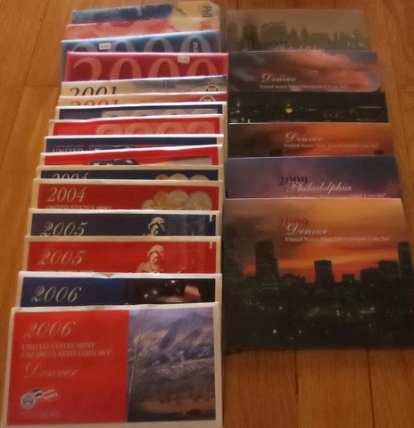 1999 to 2009 Mint Set U.S. Mint P & D Uncirculated 11 Sets COA 56 State Quarter Cover