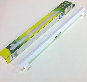 BOT Airam Linestra a led 2 Attacchi 8 watt CM 50 , sostituisce la 60 watt a 2 at - Imagen 1 de 1