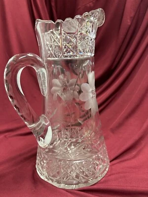 JARRA VINTAGE AMERICANA CORTE BRILLANTE VIDRIO 10" CON MANGO DISEÑO DE FLORES PESADA Foto 1 de 4