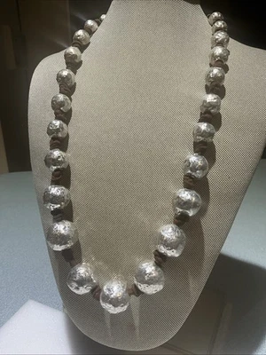 RLM Robert Lee Morris Soho Tono Plata CUENTAS BOLAS Cuero CORD 24" Collar Foto 1 de 4