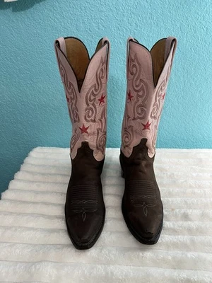 1883 BY LUCCHESE COWGIRL BOOTS 8B All Soft Leather. Embroidered Pink, Red Stars - Image 1 of 4