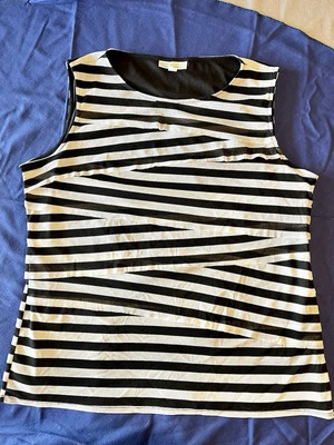 Blusa sin mangas Dana Buchman B&W talla XL Foto 1 de 4
