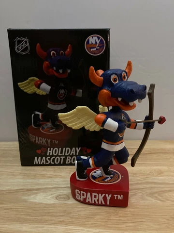 NHL New York Islanders Sparky Bobblehead - Valentine's Day *LIMITED TO 500* Cover