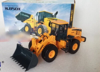 Camión terminado modelo diecast 1/40 cargador de ruedas DY HYUNDAI HL850K Foto 1 de 4
