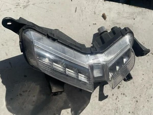 KIA NIRO RIGHT DRL RUNNING LAMP Electric Estate 92208Q4000 16-22 - Picture 1 of 4