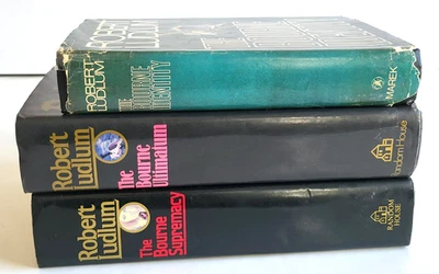 Bourne Identity Trilogy By Robert Ludlum - First Edition Hardcover & Book Club Foto 1 de 4