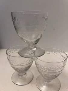 Vtg Etched Floral Crystal Footed Champagne Sherbet Glasses Set of 3- 3" Tall - Picture 1 of 6