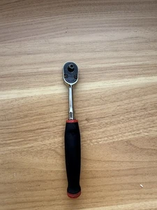 Snap On 1/4 Drive Ratchet - Picture 1 of 2