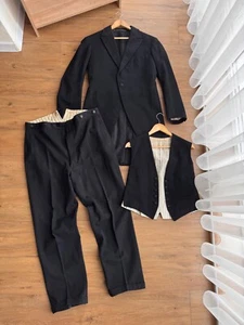 VTG 1940s Men’s Suit 3-Piece Black Wool WWII Era Solide Elegance - Picture 1 of 22