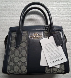 NUEVO CON ETIQUETAS ~ Bolso de Mano Coach Andrea en Jacquard Signature ~ Azul Marino/Azul Marino Medianoche CT766 - Imagen 1 de 14