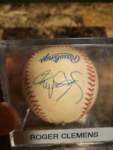 Roger Clemens Signed Autographed Baseball Ball