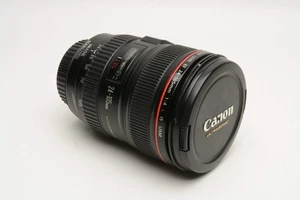 Canon EF 24-105mm f4 L versatile zoom lens, *BARGAIN - Picture 1 of 8