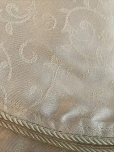 Lenox American by Design Elfenbein Tischdecke 104”x 60” längliche Wirbel Kordel - Bild 1 von 9