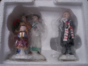 Pre-owned Dept 56 Snow Village "Going To The Chapel" #56 54763 Retired - Picture 1 of 3