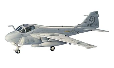 Hasegawa 1/72 US Navy A-6E Intruder Plastic Model C8 Aircraft Brand New - Image 1 of 4