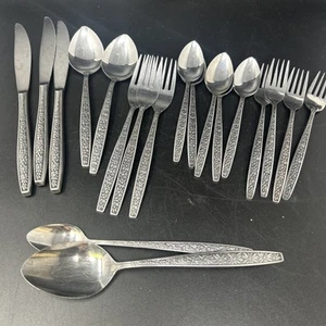 Paquete de 19 piezas de cubiertos de acero inoxidable Northland Japón vintage con mango de patrón floral - Imagen 1 de 6