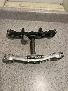 1986 86 ATC200X HONDA Complete TRIPLE TREE CLAMPS STEERING STEM 1987 87 ATC 200x - Picture 1 of 8