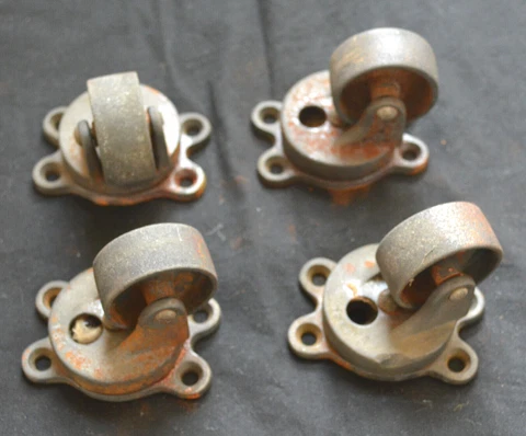 GOOD SET 4 HEAVY DUTY ANTIQUE DRESSER CABINET FURNITURE ALL STEEL CASTERS (G12) Cover