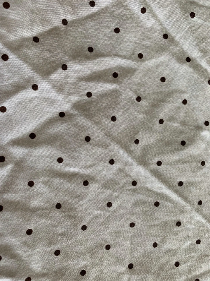 Skip Hop Fitted Crib Sheet Cream with Dark Brown Ditsy Dots EUC - Image 1 of 2