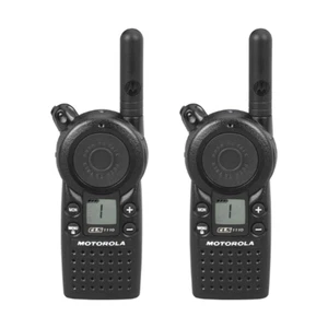2 Pack Motorola CLS1110 UHF 1 Watt 1 Channel Lightweight Radio - Picture 1 of 1