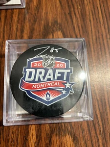 JACK SANDERSON - SIGNIERT AUTOGRAMMIERT 2020 NHL DRAFT HOCKEY PUCK COA - Bild 1 von 1