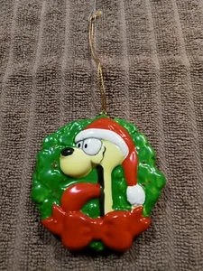 Vintage Enesco Odie Santa Hat Wreath 1978  - Picture 1 of 2