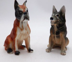 Estatuillas vintage de BOXER & Shepherd Dogs BONE CHINA con etiqueta ambas hechas en Taiwán - Imagen 1 de 12