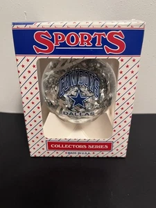 Dallas Cowboys Christmas Ornament Round NFL, NIB - Picture 1 of 5