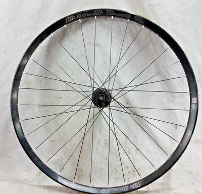 Rueda trasera de bicicleta DT Swiss 370 E*thirteen 29" MTB grava disco de 6 pernos eje pasante de 12 mm Foto 1 de 4