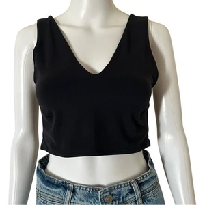 Top corto Free People Movement Never Better negro suave liso talla mediana - Imagen 1 de 7
