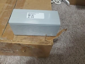ZEBRA UWC-1400 RECEIVER - Picture 1 of 4