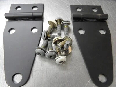 DOBRADIÇAS COM PARAFUSOS PARA CAPÔ JEEP YJ WRANGLER FABRICANTE DE EQUIPAMENTO ORIGINAL 1987-1995 - Imagem 1 de 4