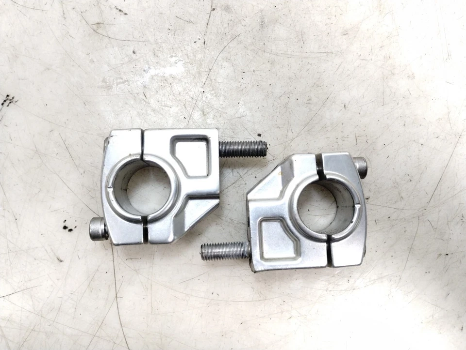 Elevadores y abrazaderas para manillar BMW G450 G450X 2010 Foto 1 de 4