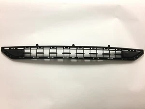 NEU&ORIG Maserati Levante Gitter Leiste Stoßstange ohne PDC Central Bumper Grill - Picture 1 of 3