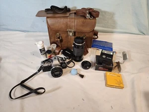 OLYMPUS OM-10 SLR 35mm Film Camera/2 Lenses/Filters in Leather Case, VERY NICE! - Picture 1 of 23