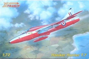 Xtrakit 72013 1/72 Hawker Hunter T7 - RAF Cold War Jet Trainer - Picture 1 of 3