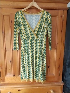 Sandwich Knee-Length, V-Necked Summer Dress, Green and Gold, Size M (UK 10/12) - Picture 1 of 7