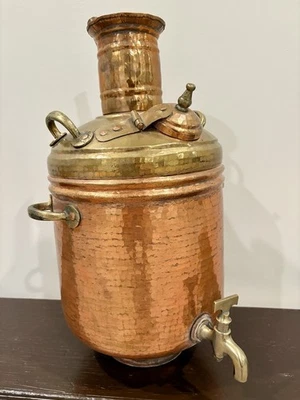 Hervidor de café DALLAH TEA árabe beduino de cobre y latón raro antiguo de Oriente Medio Foto 1 de 4