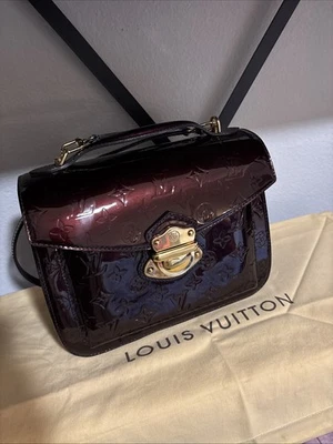 Gorgeous Louis Vuitton Amarante Monogram Vernis Mirada Wine Bag - Image 1 of 4
