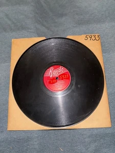 s16 RONDO Record 78 rpm 135 Ken Griffin VALENCIA / EVERY LITTLE MOVEMENT - Picture 1 of 2