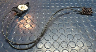 2000-2007 Ford Escape Mercury Mariner A/C Heater Climate Control  Cables  OEM - Image 1 of 3