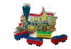 Shackman Train Set 4 Piece vtg 1983 toy case locomotive railroad figures BMC2