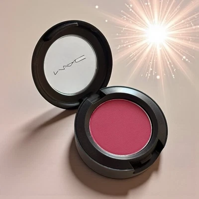 MAC Eye Shadow Powder Single, POST HASTE (matte2) 0.05oz / 1.5g Full Size Boxed - Image 1 of 4