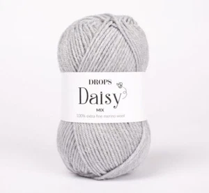Hilo de tejer e ganchillo DROPS Daisy DK 100 % lana merino - Imagen 1 de 132