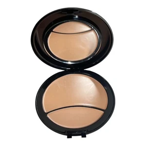 Signature Club A SPF 25 8 Butters Creamery Makeup Concealer Shade #1 Fair Rare - Picture 1 of 3