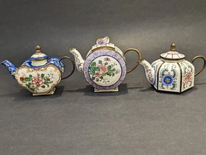 Cloisonne MINI Tea Pots SET of 3 Pretty Florals 4"W 2 1/2-3"H - Picture 1 of 14